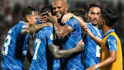 Mengenal Istilah Back-to-back Champion yang Dialami Persib di LIga 1 2024/2025