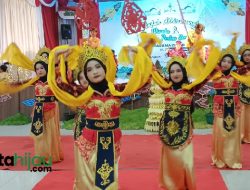 Seni Tradisional Warnai Kelulusan Puluhan Siswa SD Panatagama Subang Seni Tradisional