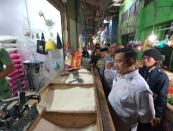 Jelang Idul Adha 2024, Pj Bupati Majalengka Sidak Pasar dan Peternak