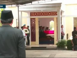Hamzah Haz Dimakamkan di Cisarua Bogor dengan Upacara Militer