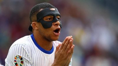Mbappe Bakal Tetap Pakai Topeng di Perempat Final Euro 2024 Saat Melawan Portugal