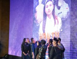 Film Hantu Sekolah, Perjuangan Dea dkk Bongkar Pungli Kepala Sekolah