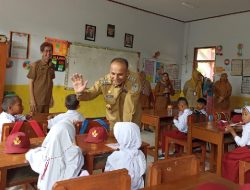 Pj Bupati Subang Motivasi Murid SDN Timur Jaya Padaasih