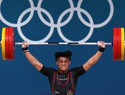 Rizki Juniansyah Raih Emas di Olimpiade Paris 2024 dan Berhasil Pecahkan Rekor Clean and Jerk
