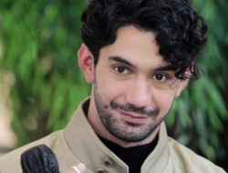 Reza Rahadian, Aktor yang Berjuang untuk Demokrasi Indonesia