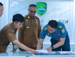 Dongkrak PAD. Pemkab Subang dan Koperasi TNI AL Cirebon Tandatangani MoU Bersama