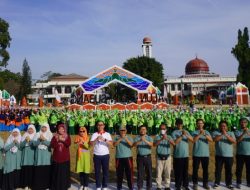 Kemeriahan Milad ke-25 Yayasan Robitoh di Alun-alun Subang