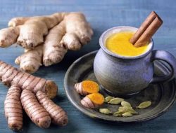 Waktu Terbaik Minum Teh Kunyit agar Manfaat Kesehatannya Maksimal