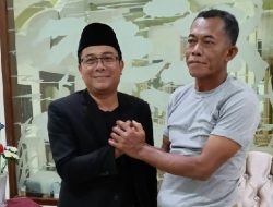 Arie Gifary dan Alumni Pesantren Pagelaran Dukung Jimat-Aku di Pilkada Subang