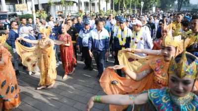Pj Gubernur Jabar Sambut Kedatangan Kontingen PON