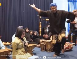 Mengenal Gekbreng, Seni Teater Asal Sukabumi yang Memadukan Drama dan Tarian