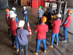 Eco Paper Buka Loker Operator Loader, Forklift dan Mekanik Alat Berat, Buruan Kirimkan CV Terbaikmu!