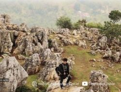 Nikmati Keindahan Alam dari Ketinggian di Stone Garden Citatah, Tersedia Lokasi untuk Berkemah Loh!