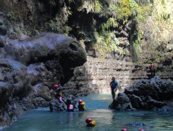 Libur Panjang, Pantai Pangandaran Diserbu Puluhan Ribu Wisatawan
