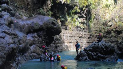 Libur Panjang, Pantai Pangandaran Diserbu Puluhan Ribu Wisatawan