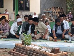 Hari Santri, H. Ruhimat Berziarah ke Makam Muassis Nahdatul Ulama Subang