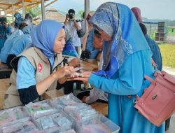 Jaga Kesehatan Warga, Paslon Jimat-Aku Gelar Pelayanan Kesehatan Gratis untik Warga Subang