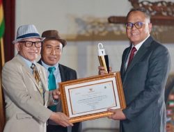 Dedikasi pada Keterbukaan Informasi, bank bjb Raih Penghargaan KIP 2024
