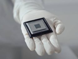 Google Perkenalkan Willow, Chip Quantum yang Miliki Kinerja Terbaik dalam Koreksi Kesalahan