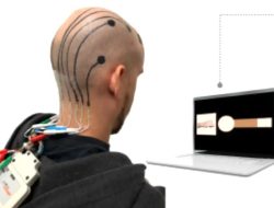Ilmuwan Kembangkan Teknologi Tato EEG untuk Bisa Kendalikan Komputer dengan Pikiran
