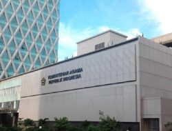 Kemenag Tetapkan Anggaran Rp897 Miliar untuk Insentif Guru Non-PNS pada 2025