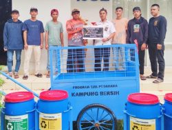 DAHANA Berikan Fasilitas Kebersihan ke Masyarakat Desa Sadawarna Subang