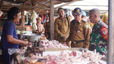 Pemkab Subang Tinjau Ketersediaan Bahan Pokok dan BBM Jelang Nataru