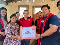 Peringati Hari Ibu, DPC Taruna Merah Putih Subang dan Yayasan Adityarini Napitupulu Peduli Santuni Ibu Tangguh