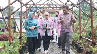 Tingkatkan Kapasitas Anggota, TP PKK Kabupaten Subang Studi Tiru ke Desa Jalatrang Ciamis