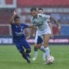 Persib Bandung saat berlaga melawan Arema FC | Foto: Persib
