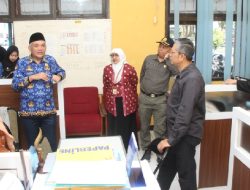 Cek Ruang Pelayanan Setda, Pj Bupati Subang Ingatkan Soal Disiplin