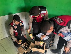 Berantas Peredaran Miras Ilegal, Polres Majalengka Gerebek Toko di Kecamatan Palasah