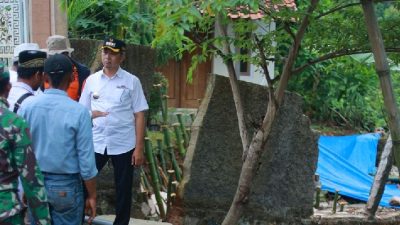 Dampak Sadawarna, 19 Rumah dan 1 Mushola di Desa Cibalandong Subang Alami Pergeseran Tanah