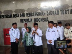 Pemerintah Hapus Program Studi Banding Kepala Desa ke Luar Negeri