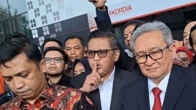 Kuasa Hukum Hasto Kristiyanto Nilai Penahanan oleh KPK Tidak Sah