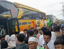 Ash-Shiddiq Tours Subang Berangkatkan Ratusan Jamaah Umroh di Hari Raya Idul Fitri
