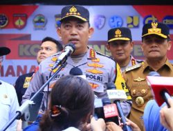 Kapolri Sebut Rekayasa Oneway di Jalan Tol Sukses Bikin Arus Mudik Lebaran Lancar