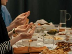 Waktu Sahur yang Ideal Agar Tubuh Kuat Berpuasa