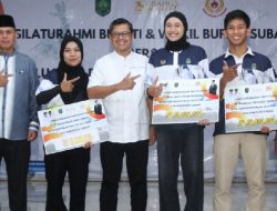 Jelang Lebaran, Atlet PON XXI Berprestasi asal Subang Terima Kadedeuh