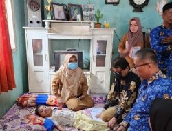 Bocah di Pantura Ciasem Subang Alami Lumpuh Sejak Lahir