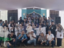 Paguyuban Sadulur Enhar Bagikan 1000 Takjil untuk Warga Subang Kota