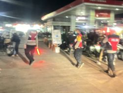 Pastikan Stok BBM, Polsek Patokbeusi Cek SPBU di Pantura Subang