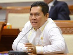 Wakil Ketua DPR RI Ingatkan Pentingnya Narasi Terpadu Hadapi Tarif Impor Trump