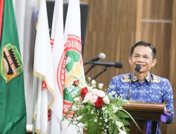Pengurus PGRI Kabupaten Purwakarta 2025–2030 Resmi Dilantik, Bupati Dorong Sinergi Majukan Pendidikan