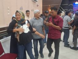 Tangis Istri Pecah Saat Ungkap Pengkhianatan Persahabatan di Balik Pembunuhan Petugas Bank Emok di Subang