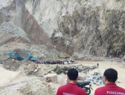 Pencarian Korban Longsor Gunung Kuda Masih Berlanjut, Enam Orang Belum Ditemukan