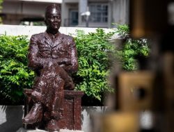Puan Resmikan Patung Sukarno di KBRI Tokyo, Simbol Persahabatan RI-Jepang