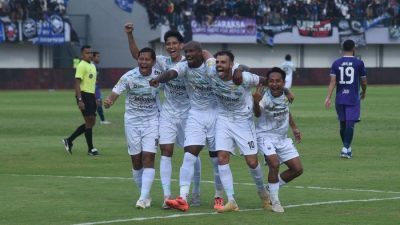 Persib Bandung Siap Rayakan Gelar Juara di Laga Terakhir Liga 1 2024/2025