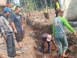 Pipa Perumda TRS Tergerus Proyek Drainase, Ratusan Rumah di Dawuan Subang Krisis Air Bersih