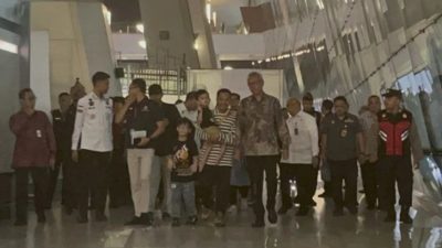 11 WNI dari Iran Tiba di Jakarta, Pemerintah Siapkan Evakuasi Gelombang Kedua